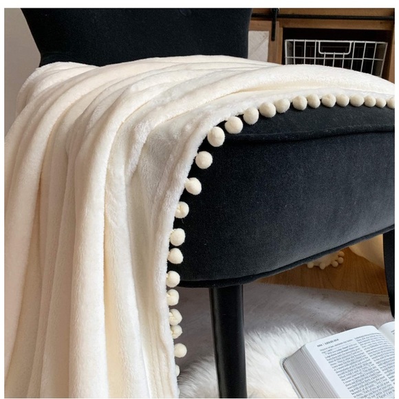 Light Cream Neutral Trendy Cute Pompom Fringe Chic Cozy Soft Throw Blanket - Picture 3 of 16